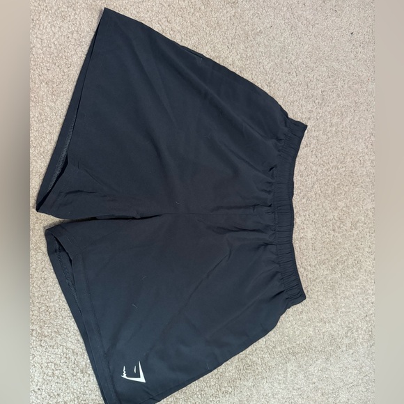 Gymshark 5 inch shorts (worn once) - Picture 3 of 5
